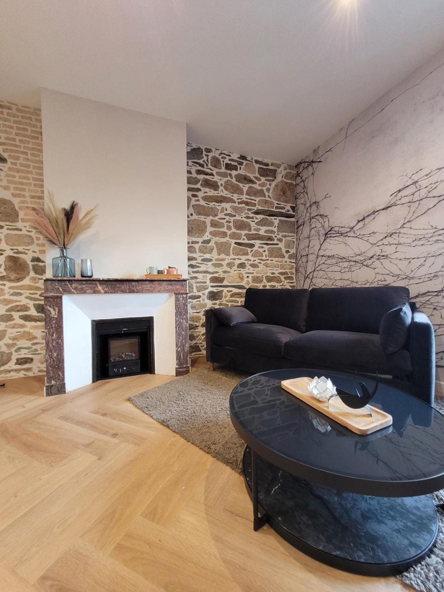 Les Apparts De Leon Landerneau Oda fotoğraf